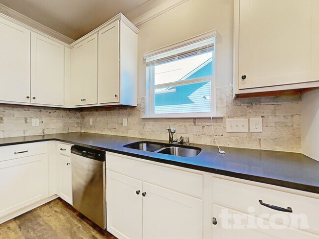 Foto del edificio - 7 Carrington Way