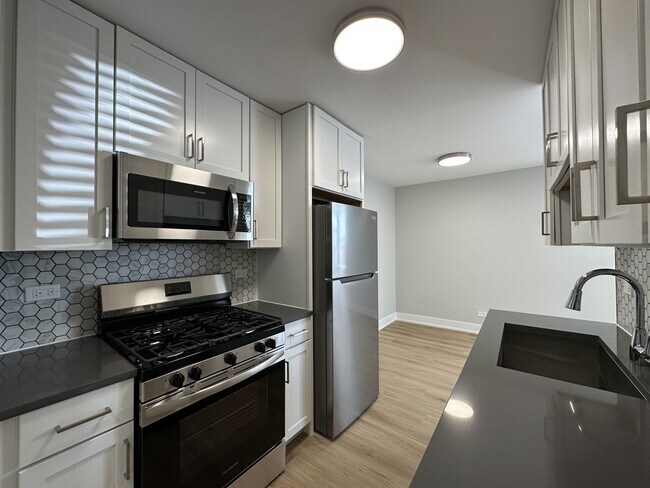 Foto del edificio - 535 W Aldine Ave