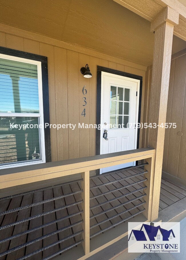 Foto del edificio - 632-634 Edna Ln