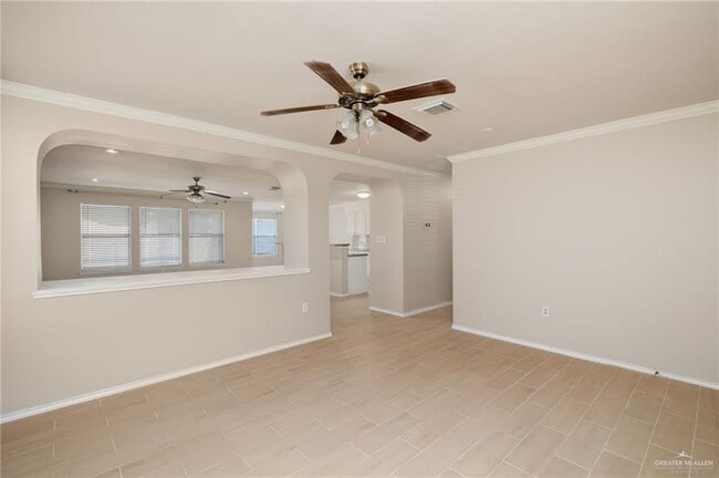 Building Photo - 16 Andrea Ave