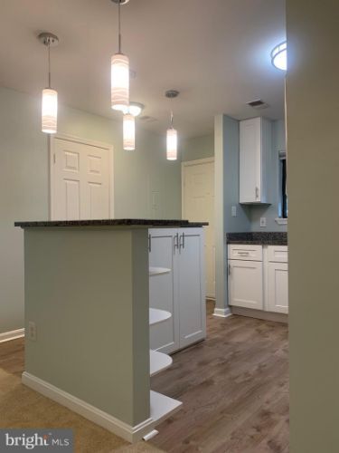 Foto del edificio - 2804 Lee Oaks Pl