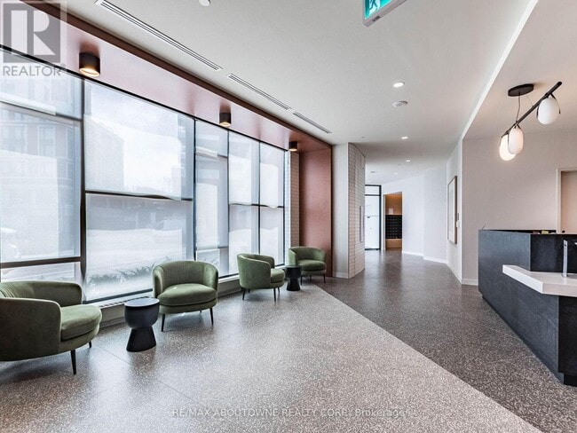 Building Photo - 2495 Eglinton Ave W