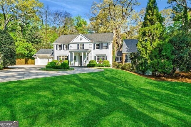 Foto del edificio - 3382 Habersham Rd NW