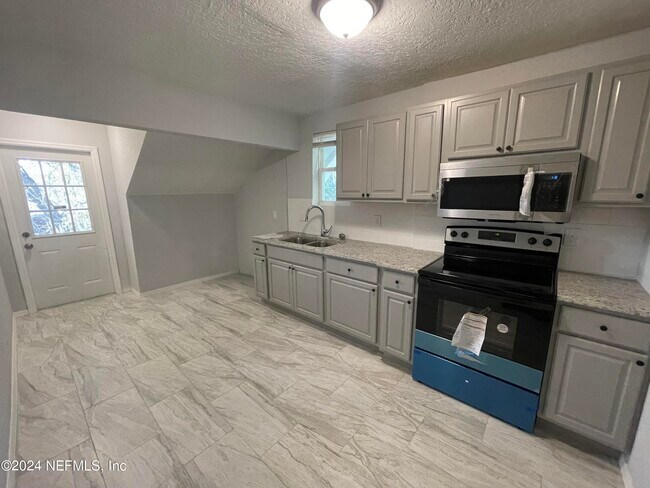 Foto del edificio - 4302 N Pearl St