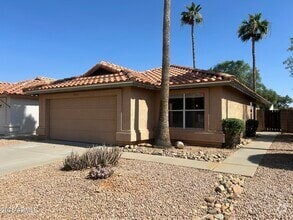 Building Photo - 7531 W Taro Ln