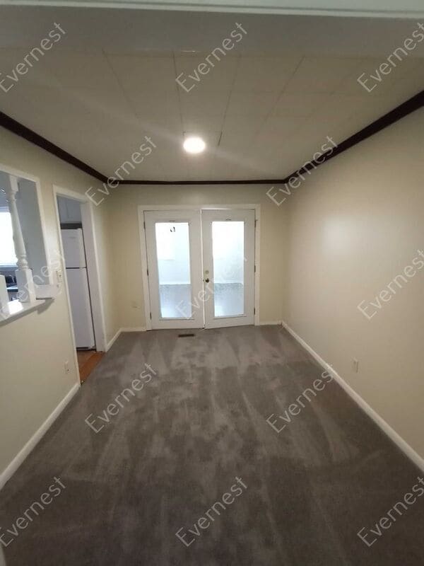 Building Photo - 1518 Claret St