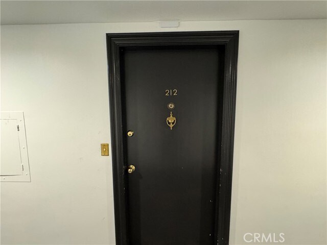 Foto del edificio - 289 S Barrington Ave