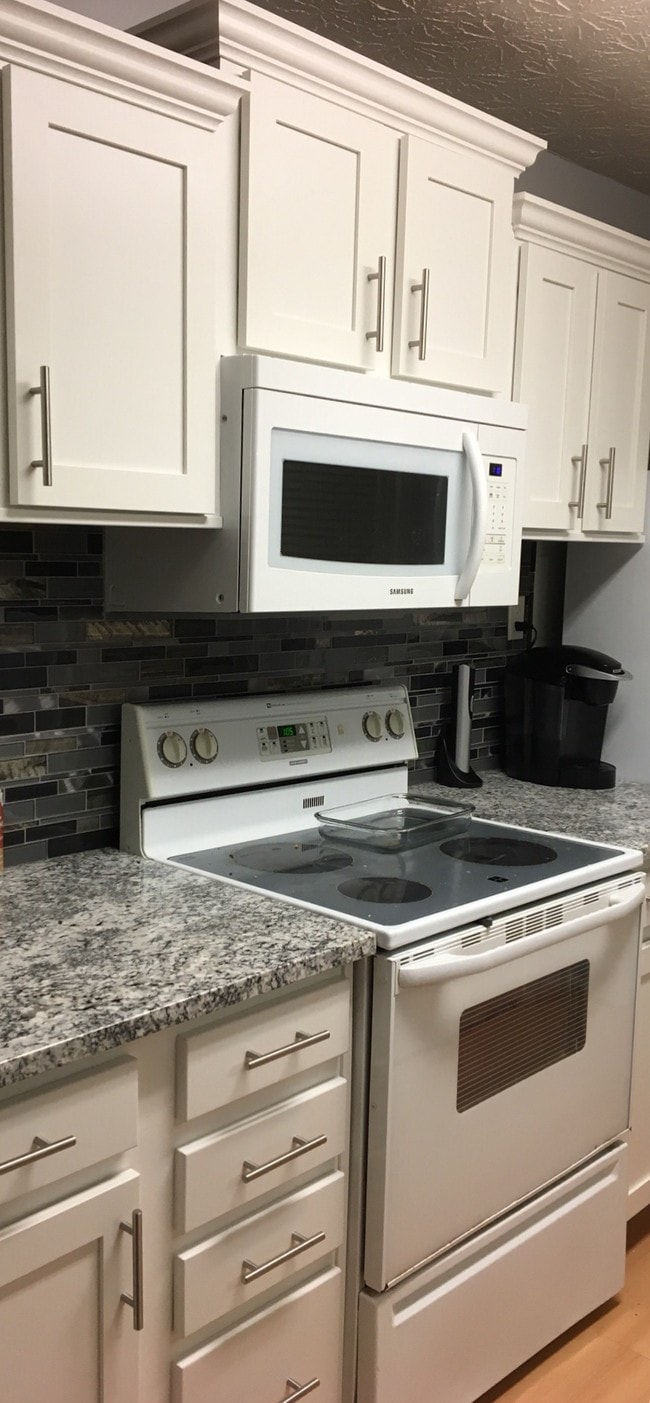 Building Photo - 701 Tuxworth Cir