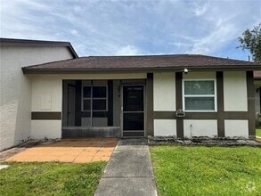 Building Photo - 2928 Bancroft Cir E
