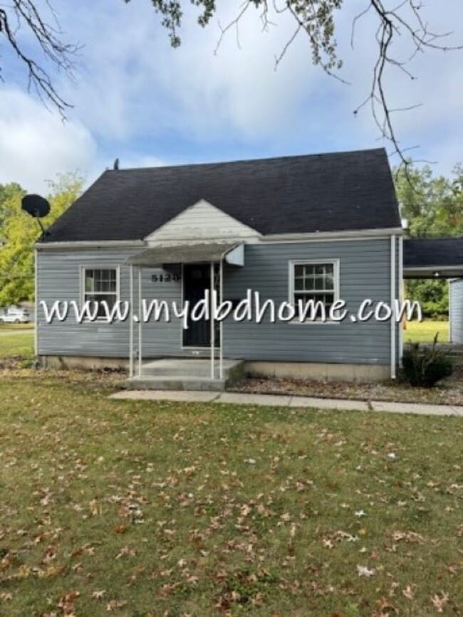 Building Photo - 5120 Plaza Dr