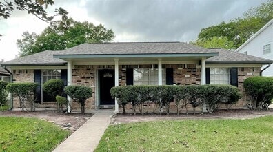 Building Photo - 11807 Monticeto Ln