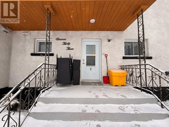 Building Photo - 1133 Maisonneuve St