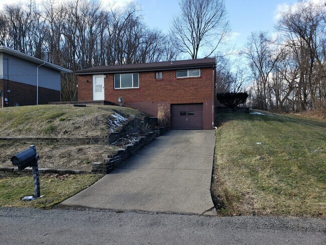 Building Photo - 1157 Kellinger Drive