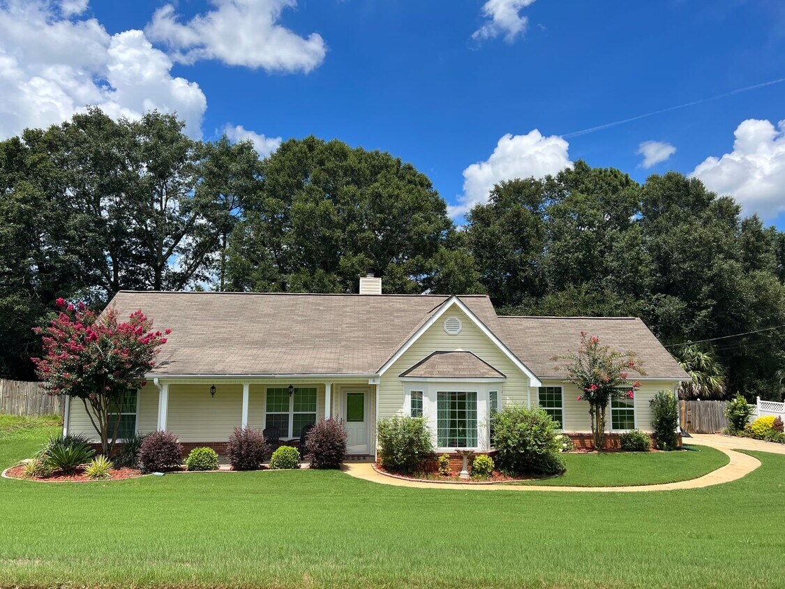 55 Rolling Pines Dr, Enterprise, AL 36330 House Rental in Enterprise