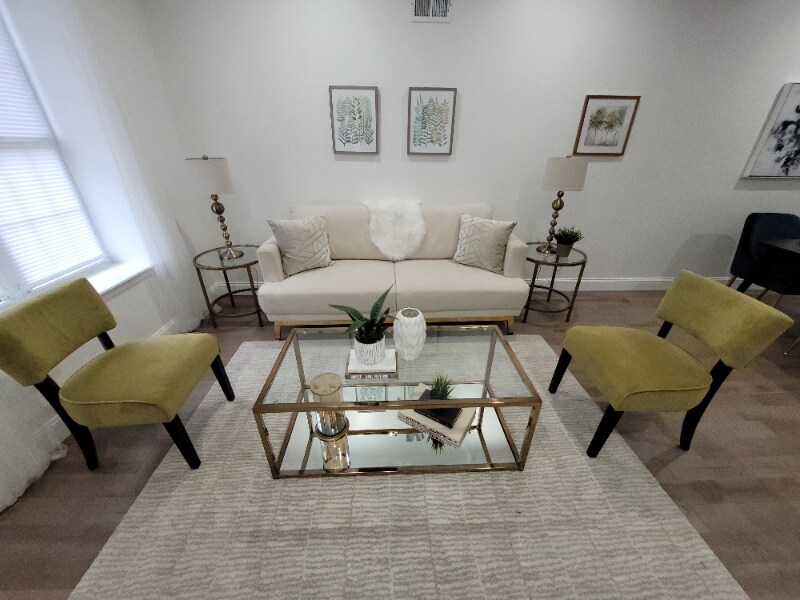 Foto principal - 105 Snyder Ave