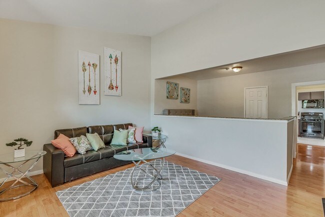 Foto del edificio - 3292-3292 San Marino St