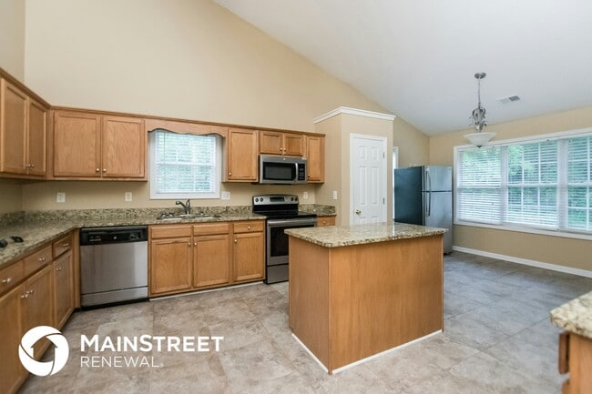 Foto del edificio - 166 Barrington Dr