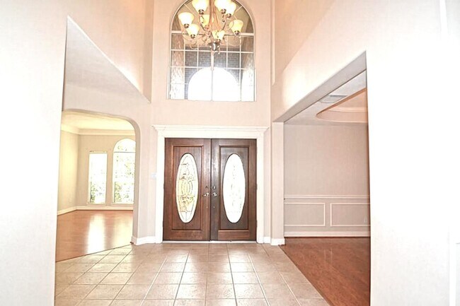 Foto del edificio - 5926 Solar Point Ln