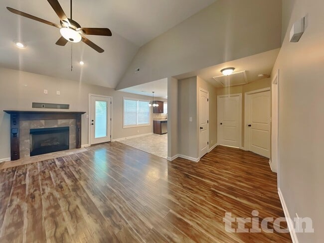Building Photo - 1195 Belvoir Ln