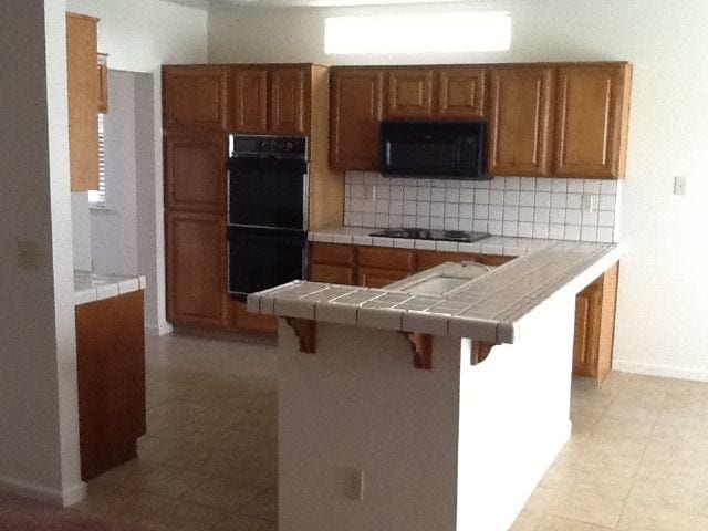 Building Photo - House For Rent in Modesto