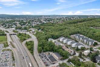 Building Photo - 11 Gibbs St Building Photo - 11 Gibbs St