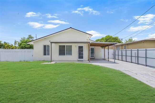 Building Photo - 16330 NW 45th Ave