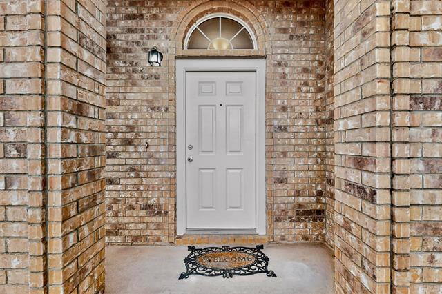 Building Photo - 6721 Waterlilly Dr