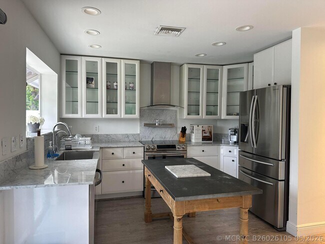 Foto del edificio - 2162 NW 52nd St