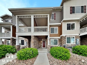 Building Photo - 887 E 98th Ave