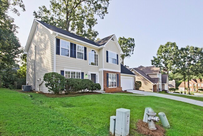 Building Photo - A MUST SEE IN STONE MOUNTAIN-NEWLY RENOVATED