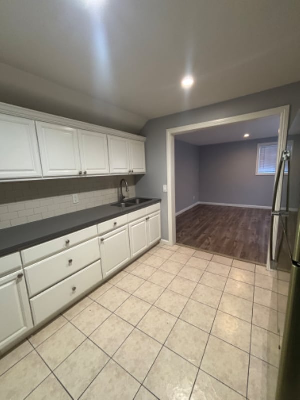 Foto del edificio - 923 E 21st St