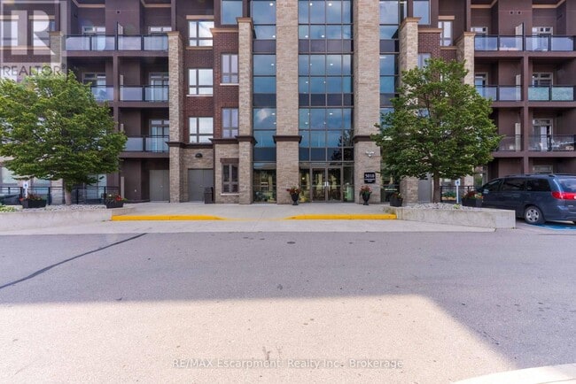 Building Photo - 5010 Corporate Dr