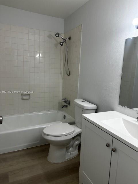 Foto del edificio - 17901 NW 68th Ave