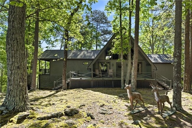 Building Photo - 114 Cherokee Dr S