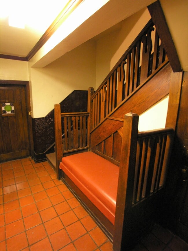 Entrance Area - The Old Heidelberg
