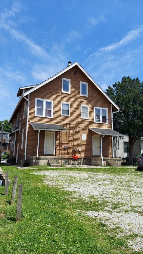 Primary Photo - PRIME LOCATION LAST MINUTE RENT SPECIAL av...