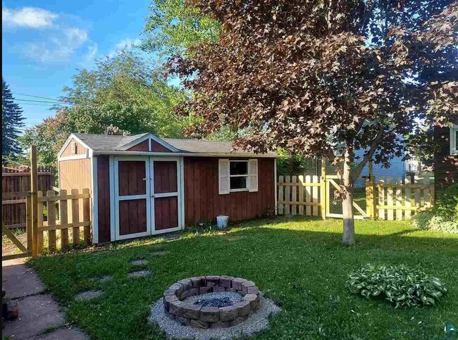 Back Yard Shed - 511 Clough Ave