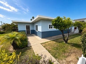 Building Photo - 2204 Pierpont Blvd