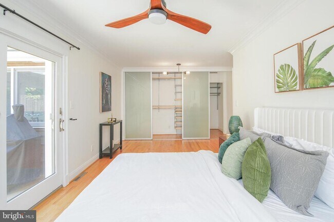 Foto del edificio - 5602 Hawthorne St