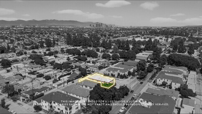 Foto del edificio - 4141-4147 S Bronson Avenue
