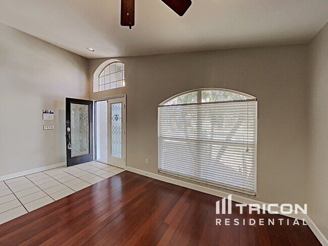 Building Photo - 1929 Sedgefield Street Brandon FL