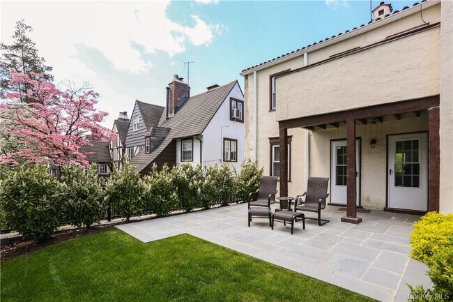 Foto del edificio - 107 Kensington Rd