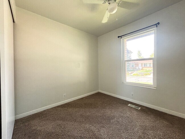 Foto del edificio - 856 E Park Mesa Way