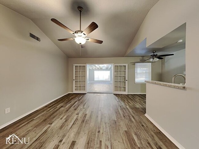 Building Photo - 5242 Grace Point Lane