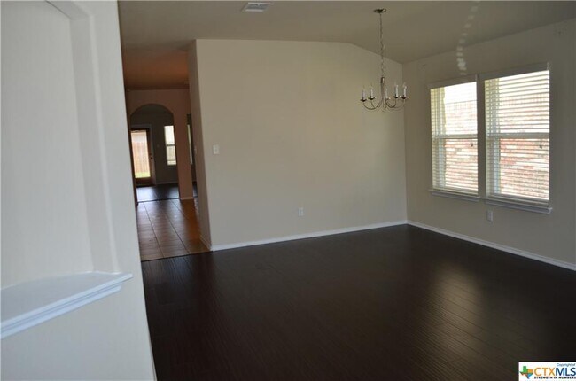 Building Photo - 9517 Rogano Court