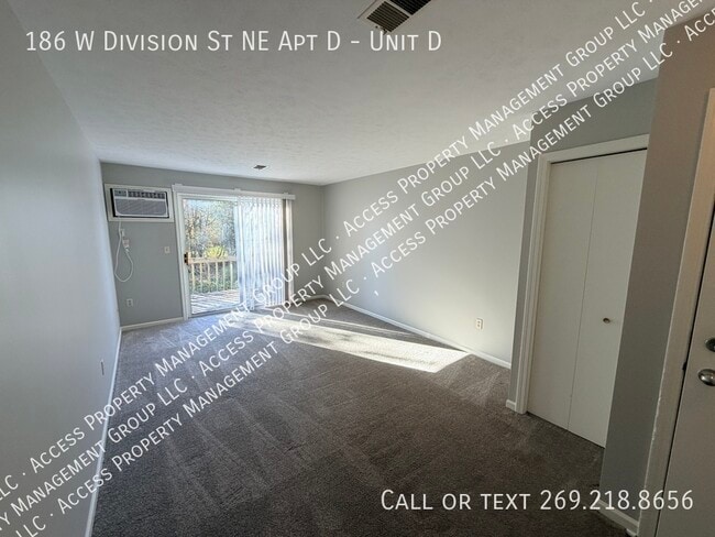 Building Photo - 186 W Division St NE