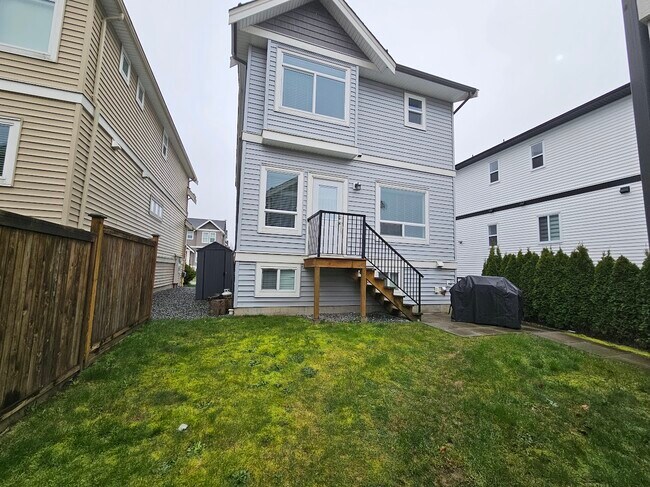 Photo du bâtiment - 8719 Machell St