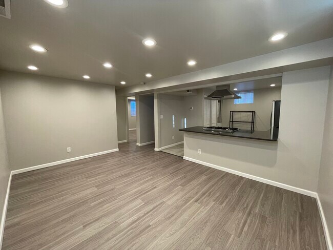 Building Photo - 1310 Wolff St