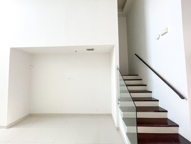 Foto del edificio - Beautiful Townhouse in McAllen
