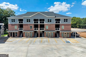 Building Photo - 5136 Avery St SW